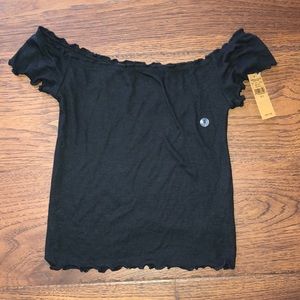 American Eagle off the Shoulder T-Shirt NWT